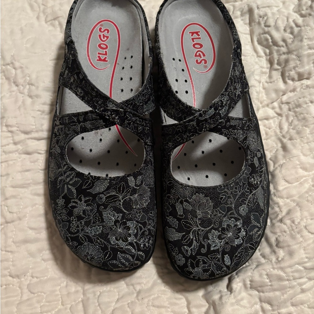 Klogs Women's Black Silver Floral Shoes New!
